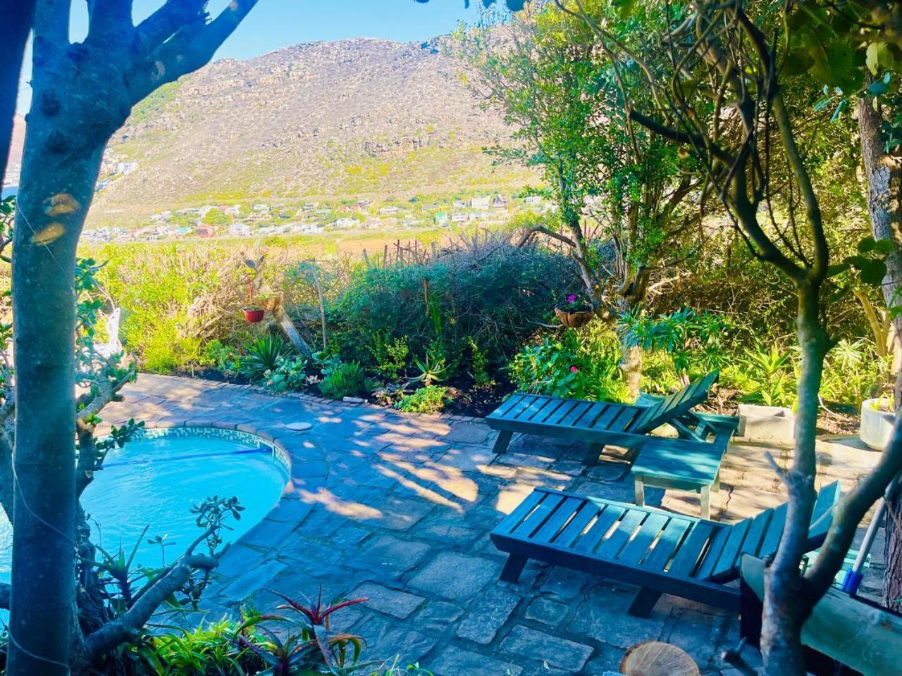 Sunset Haven Glencairn Heights Apartment Cape Town