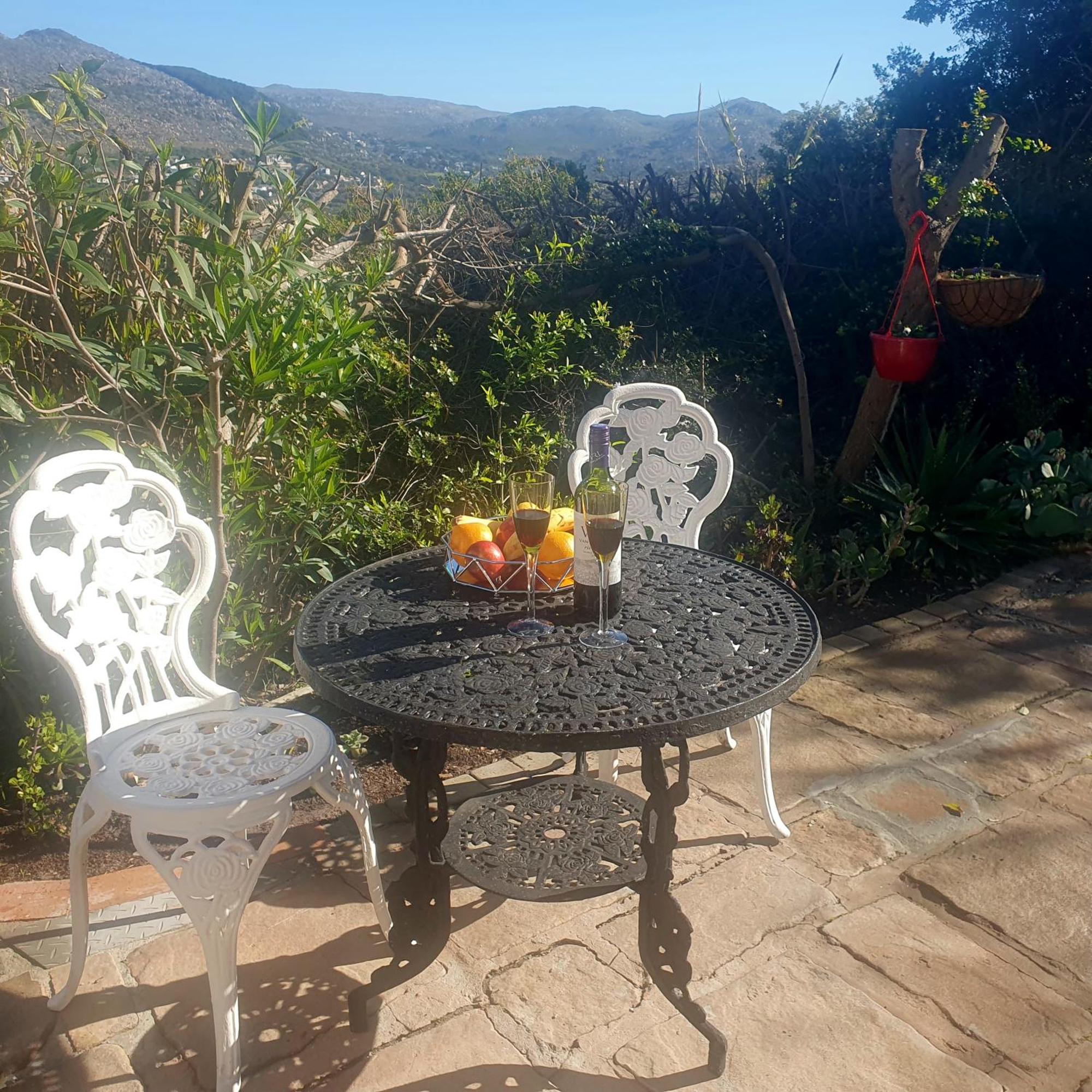 Sunset Haven Glencairn Heights Apartment *